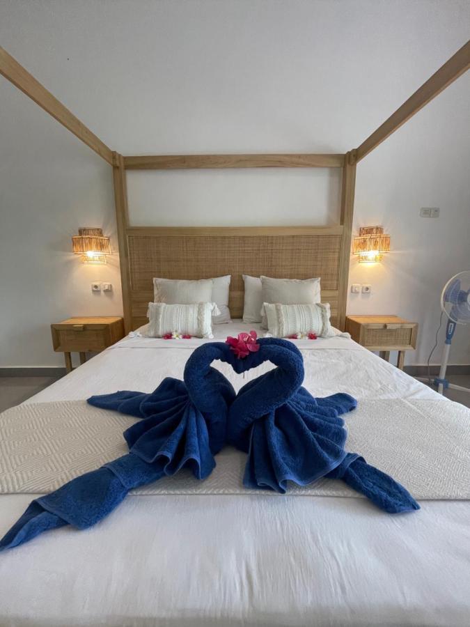 Blue Emocean Dive Resort Moyo Island Exterior foto